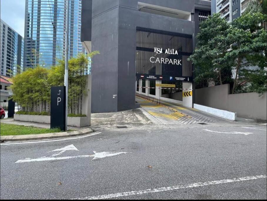 Klsentral-bangsar-midvalley-2-10pax-netflix-balcony-super Fast Internet